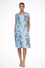 Vestito estivo casual da donna con vestibilità comoda e stampa botanica
