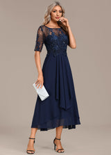 Women's Lace Short Sleeve Dress with Round Neck and Elegant Design