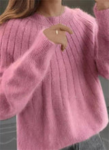 Sylvette – Women’s Warm and Fluffy Cashmere Sweater
