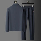 Men’s Tracksuit – Two-Piece Set with Zipper Closure