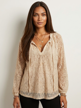 Airy Lace Blouse with Bohemian Look