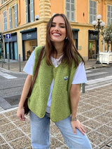 Puha gombos mellény