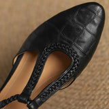 Δερμάτινες Mary Janes
