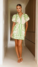 Women's Puff Sleeve Mini Dress with Floral Print and Relaxed Fit
