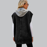 Kyverra – Denimvest til kvinder med hætte og slidt look