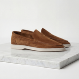 Męskie klasyczne mokasyny z zamszu - na co dzień i na formalne okazje