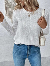 Isadora – Γυναικεία μπλούζα με μακριά μανίκια και δαντέλα με τρύπες