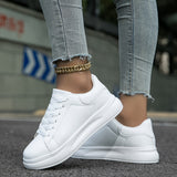 Calindra – Sneakers bianche da donna con lacci