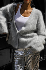 Fluffy Oversized Cardigan | Soft Knit | Cozy & Stylish