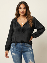 Airy Lace Blouse with Bohemian Look