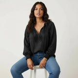 Airy Lace Blouse with Bohemian Look