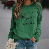 Sudadera elegante "Just Breathe" con diseño atemporal para mujer