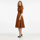 Rochie midi retro cu decolteu în V și fustă amplă