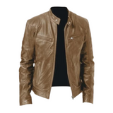 Giacca in pelle marrone da uomo, stile motociclista, con cerniere e tasche frontali. Moda maschile, abbigliamento casual elegante.
