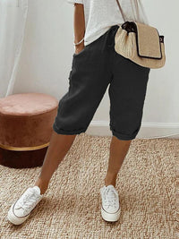 Stylish Capri Pants with Flexible Waist – Elegant Summer Style