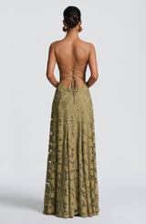 Elegant Women's Maxi Evening Dress with Spaghetti Straps